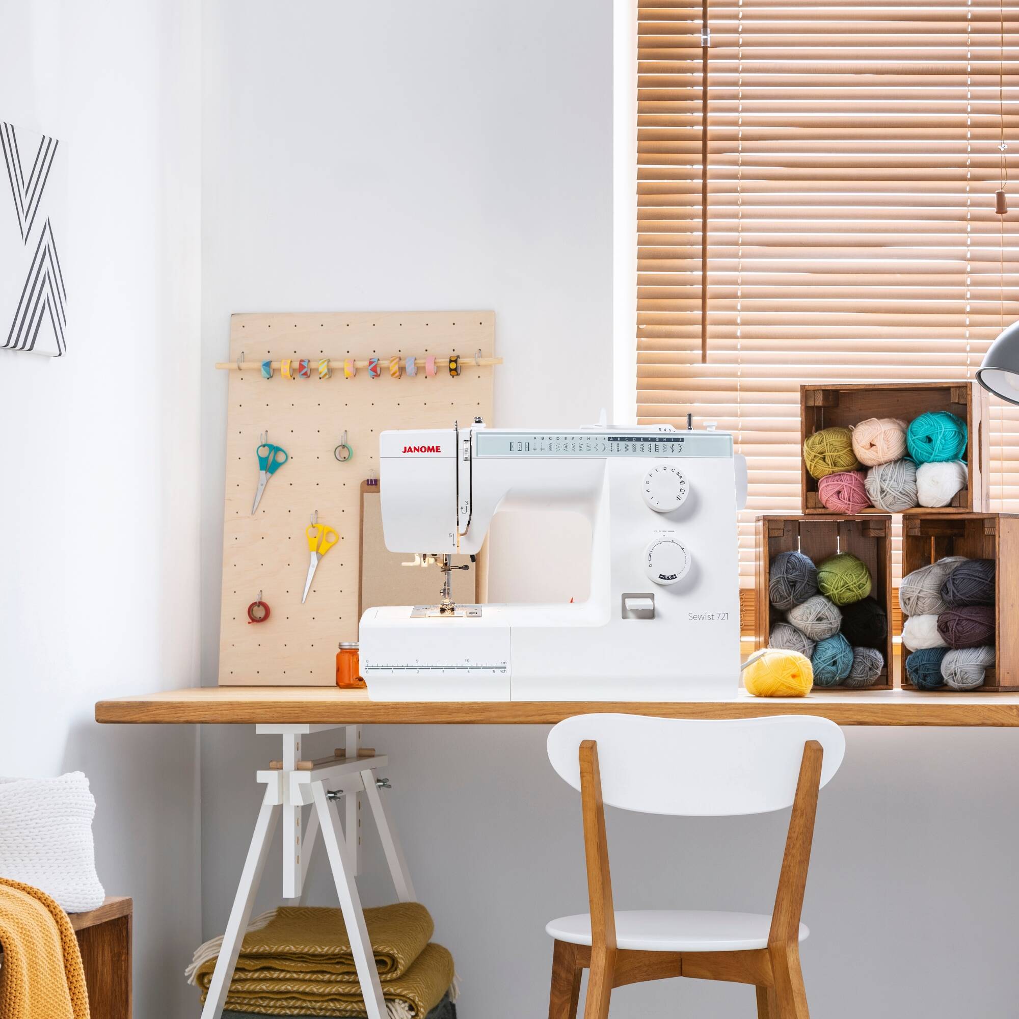 Janome Sewist 721 | Missouri Sewing Machine Company